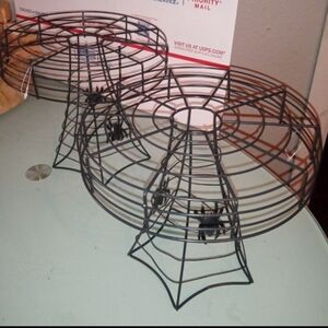 NEW Set of two (x2) Halloween black wire spider pedestals